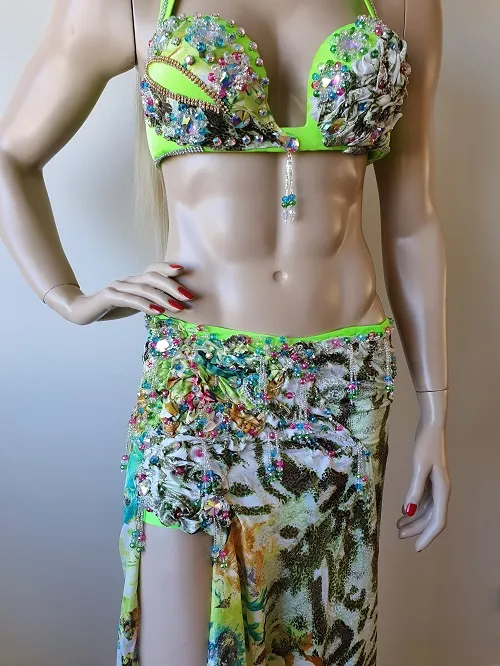 Trajes de Danza Árabe — Bazar Nayra